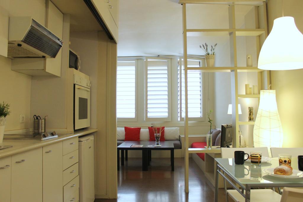 Sweet Bcn Apartments Barcelone Chambre photo