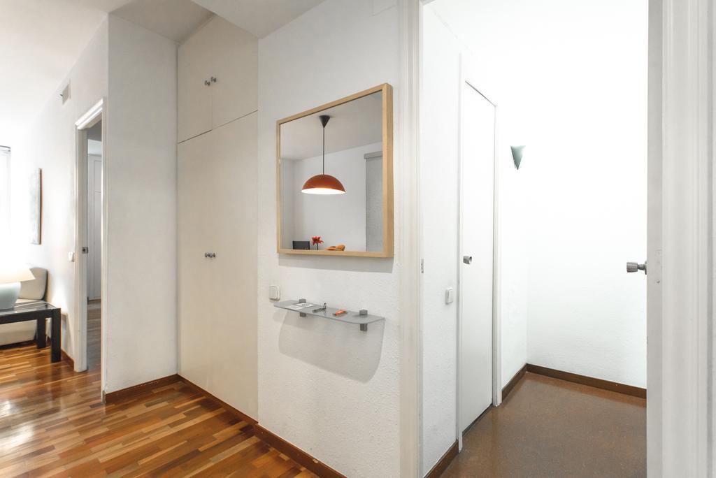 Sweet Bcn Apartments Barcelone Extérieur photo